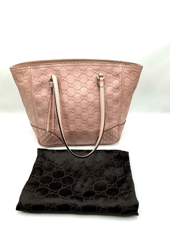 Gucci Handbags - Gucci Blush Pink Guccissima Bree Tote #1146